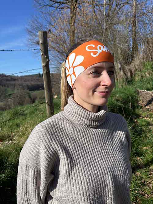 Bandeau rétro porté